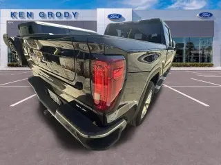 GMC Sierra 1500 2019 4x2 SLT 4dr Cabina de Tripulación