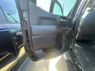 GMC Sierra 1500 2019 4x2 SLT 4dr Cabina de Tripulación