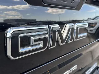 GMC Sierra 1500 2021 4x4 Elevation Standard 4p Doble Cabina Doble 6.6 ft. CB