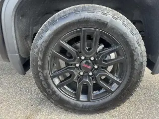 GMC Sierra 1500 2021 4x4 Elevation Standard 4p Doble Cabina Doble 6.6 ft. CB