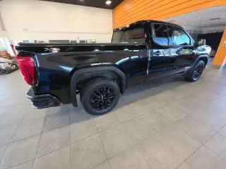 GMC Sierra 1500 2021 4x4 Elevation 4dr Doble Cabina Doble 6.6 ft. SB
