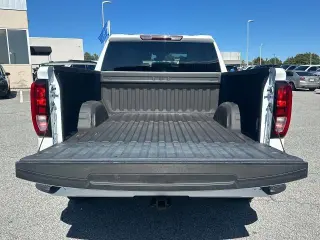GMC Sierra 1500 2024 4x4 Pro 4dr Crew Cab 6.6 ft. SB
