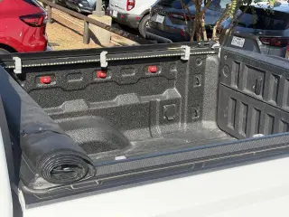 GMC Canyon 2023 4x4 AT4X 4dr Crew Cab 5 ft. SB