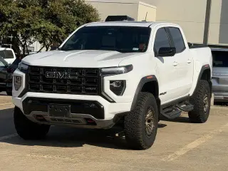 GMC Canyon 2023 4x4 AT4X 4dr Crew Cab 5 ft. SB