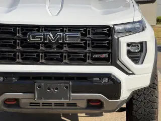 GMC Canyon 2023 4x4 AT4X 4dr Crew Cab 5 ft. SB