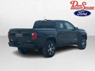 GMC Canyon 2025 4x4 AT4 4p Crew Cab 5 ft. SB
