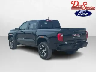 GMC Canyon 2025 4x4 AT4 4p Crew Cab 5 ft. SB