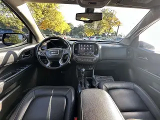 GMC Canyon 2022 4x4 AT4 4p. Cabina Completa 4p. Est. 5 ft. Ext. (Tela)
