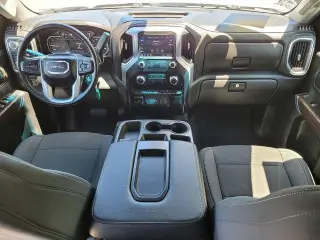 GMC Sierra 2500HD 2021 4x4 SLE 4dr Cabina de Tripulación