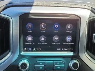 GMC Sierra 2500HD 2021 4x4 SLE 4dr Cabina de Tripulación