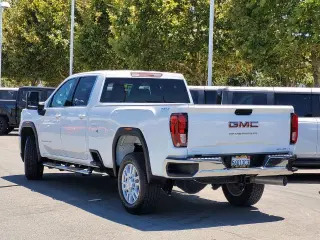 GMC Sierra 2500HD 2021 4x4 SLE 4dr Cabina de Tripulación