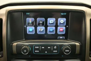 GMC Sierra 2500HD 2017 4x4 Denali 4dr Cabina de tripulación SB
