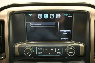 GMC Sierra 2500HD 2017 4x4 Denali 4dr Cabina de tripulación SB