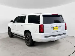 Chevrolet Suburban 2017 4x4 Premier SUV 4 puertas