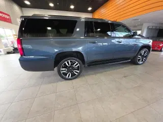 Chevrolet Suburban 2020 4x4 LT 4p SUV