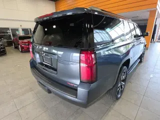 Chevrolet Suburban 2020 4x4 LT 4p SUV