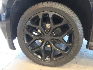Chevrolet Tahoe 2016 4x4 LTZ 4p SUV
