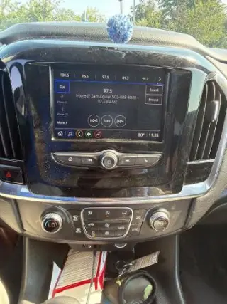 Chevrolet Traverse 2021 LS 4dr SUV con 1LS