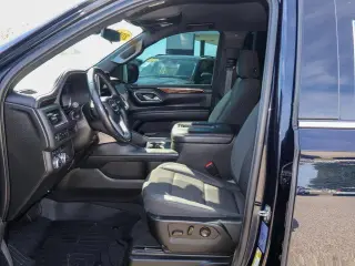 GMC Yukon XL 2022 4x4 SLE SUV 4p.