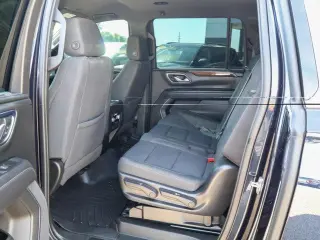 GMC Yukon XL 2022 4x4 SLE SUV 4p.