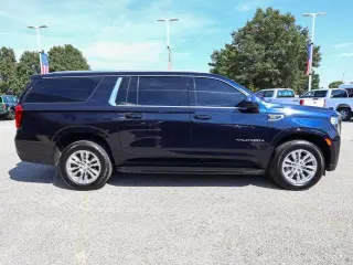 GMC Yukon XL 2022 4x4 SLE SUV 4p.
