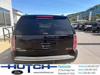 GMC Yukon 2012 AWD Denali 4p SUV