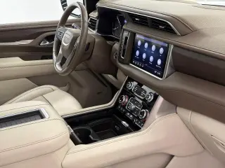 GMC Yukon 2021 4x4 Denali 4p SUV