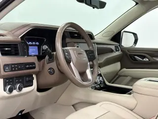 GMC Yukon 2021 4x4 Denali 4p SUV