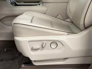 GMC Yukon 2021 4x4 Denali 4p SUV