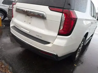GMC Yukon 2022 4x4 SLT 4p SUV