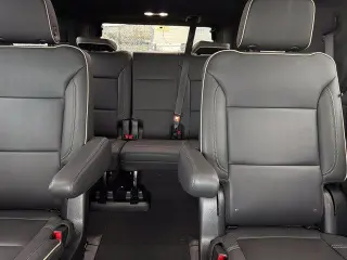 GMC Yukon 2022 4x4 SLT 4p SUV