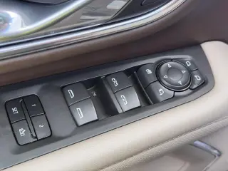 GMC Yukon XL 2023 4x2 SLT 4p SUV