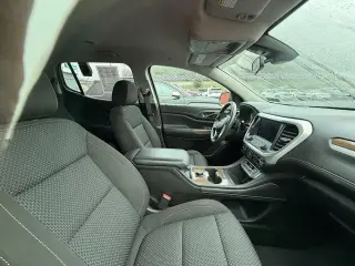 GMC Acadia 2021 4x4 SLE 4dr SUV