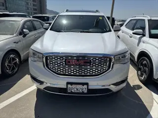 GMC Acadia 2019 Denali 4p SUV