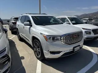 GMC Acadia 2019 Denali 4p SUV