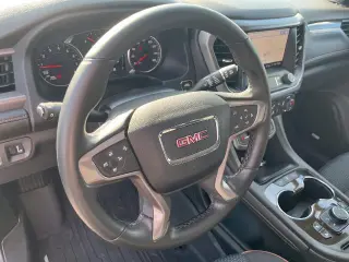 GMC Acadia 2023 4x4 AT4 4p SUV