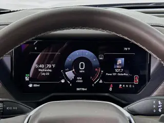 GMC Acadia 2025 Denali 4p SUV