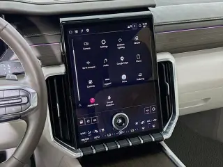 GMC Acadia 2025 Denali 4p SUV
