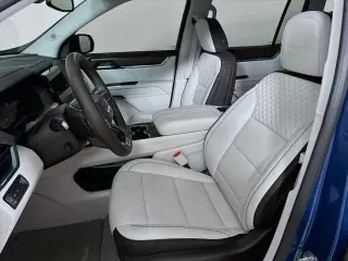GMC Acadia 2025 Denali 4p SUV