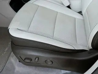 GMC Acadia 2025 Denali 4p SUV