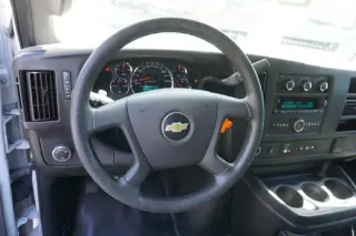Chevrolet Express 2017 2500 3dr Camioneta de Carga