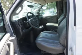 Chevrolet Express 2017 2500 3dr Camioneta de Carga