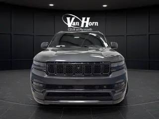 2022 Jeep Grand Wagoneer