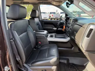Chevrolet Silverado 1500 2016 4x4 LTZ 4p Doble Cabina Extensa 6.5 ft. CB