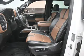 Chevrolet Silverado 1500 2019 4x4 High Country 4dr Crew Cab 5.8 ft. SB