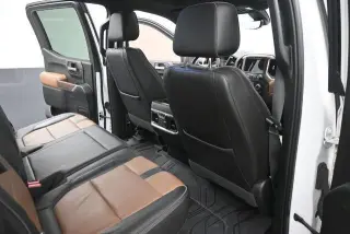 Chevrolet Silverado 1500 2019 4x4 High Country 4dr Crew Cab 5.8 ft. SB