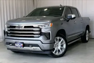 Chevrolet Silverado 1500 2023 4x4 High Country 4dr Crew Cab 5.8 ft. SB
