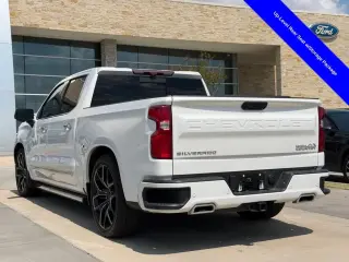 Chevrolet Silverado 1500 2023 4x4 High Country 4dr Crew Cab 5.8 ft. SB