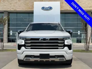 Chevrolet Silverado 1500 2023 4x4 High Country 4dr Crew Cab 5.8 ft. SB