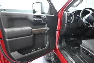 Chevrolet Silverado 1500 2021 4x2 RST 4dr Crew Cab 5.8 ft. SB